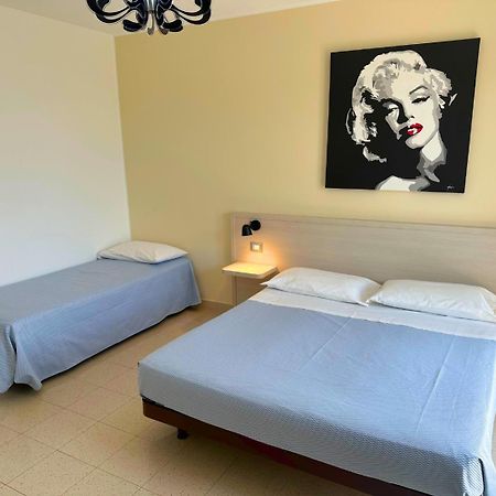 טורה סנטה סאבינה Donnosanto Residence מראה חיצוני תמונה