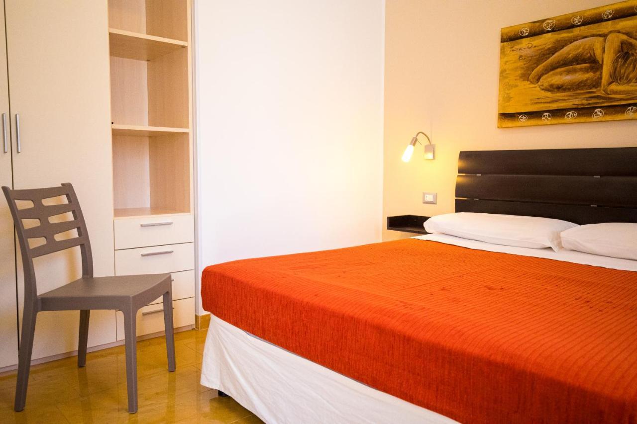טורה סנטה סאבינה Donnosanto Residence מראה חיצוני תמונה