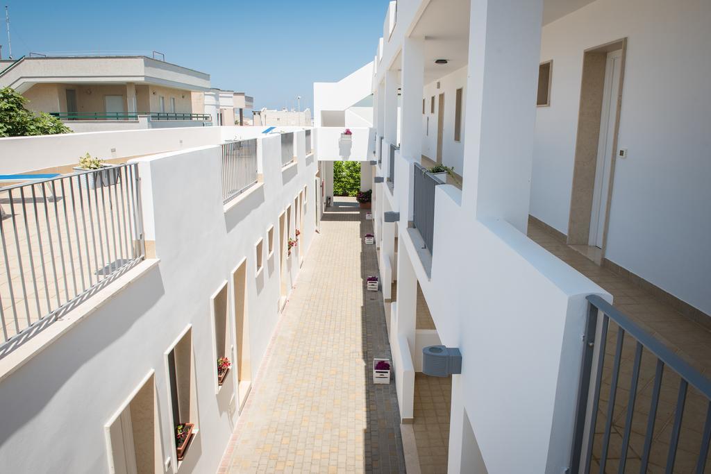 טורה סנטה סאבינה Donnosanto Residence מראה חיצוני תמונה