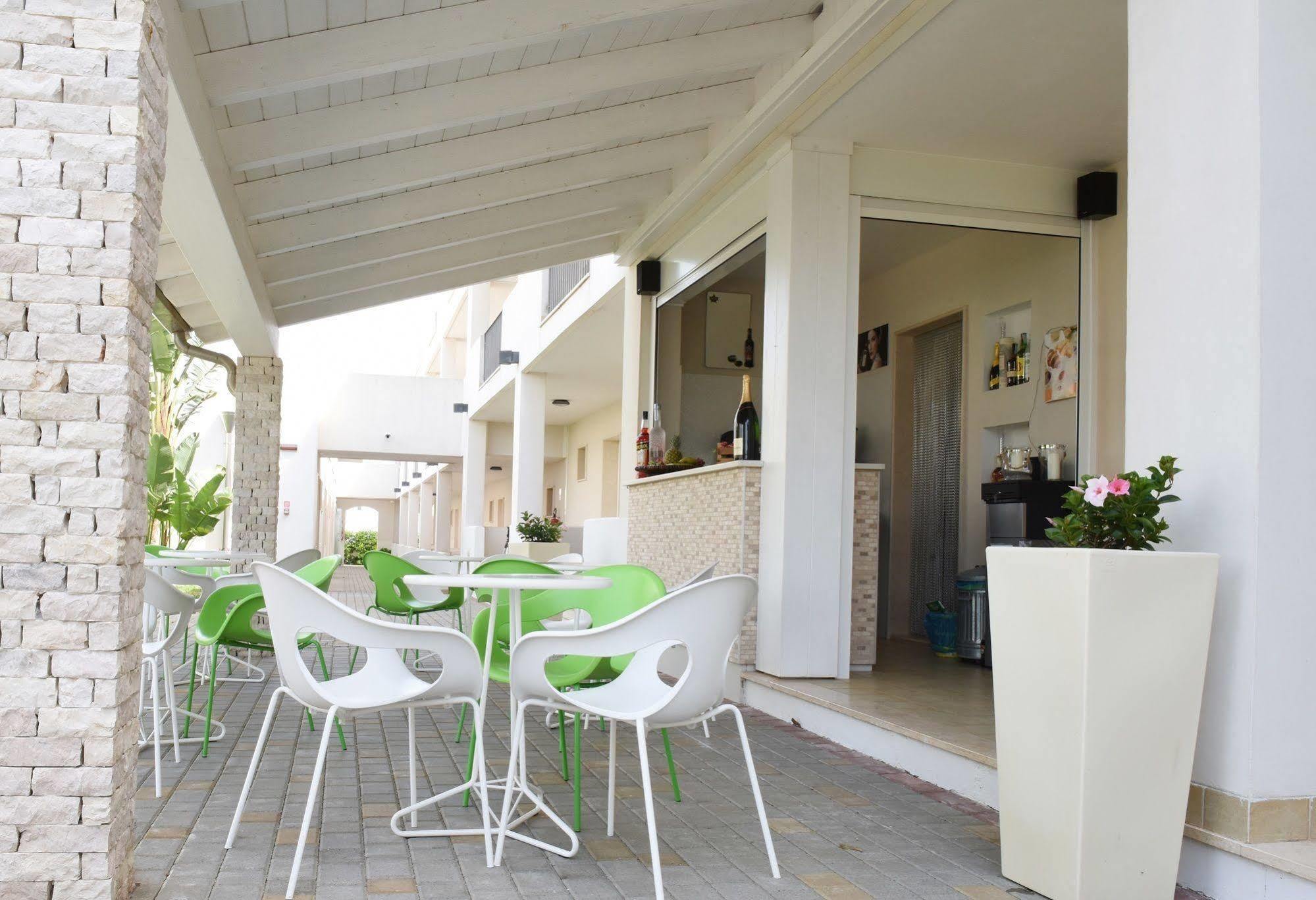 טורה סנטה סאבינה Donnosanto Residence מראה חיצוני תמונה