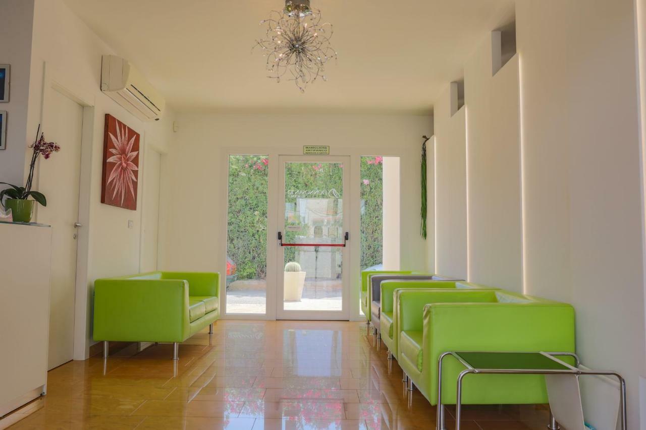 טורה סנטה סאבינה Donnosanto Residence מראה חיצוני תמונה
